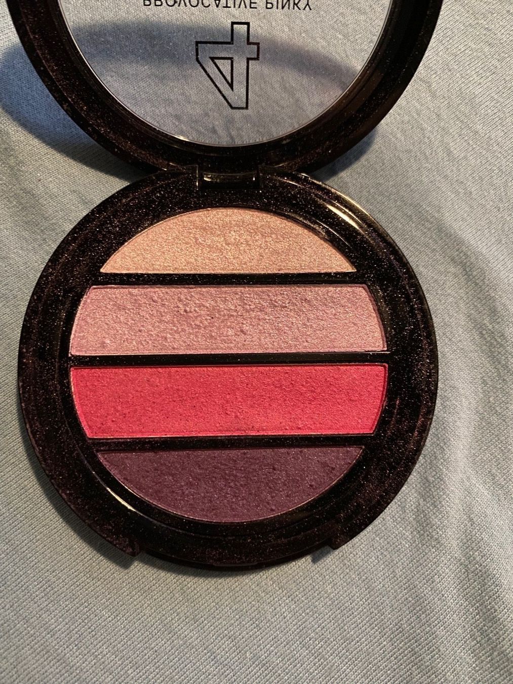 Make-up: Lidschatten pink, violett,… – Usato da Altendorf venduto da Ga04 1
