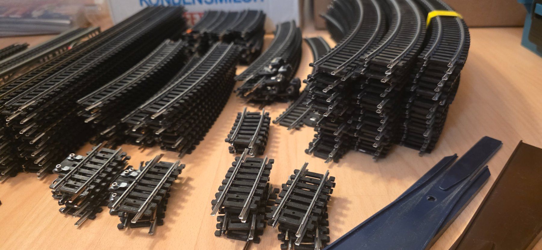 Lima Modellini di ferrovie: Lima gleis sammlung HO/DC – Usato da Hochfelden venduto da Danizh0 2