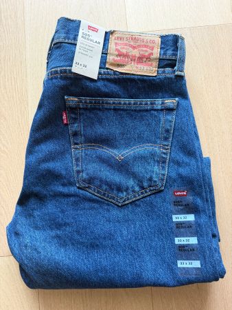 Jeans Levi's 505 Taille 33/32 Neuf Étiquette