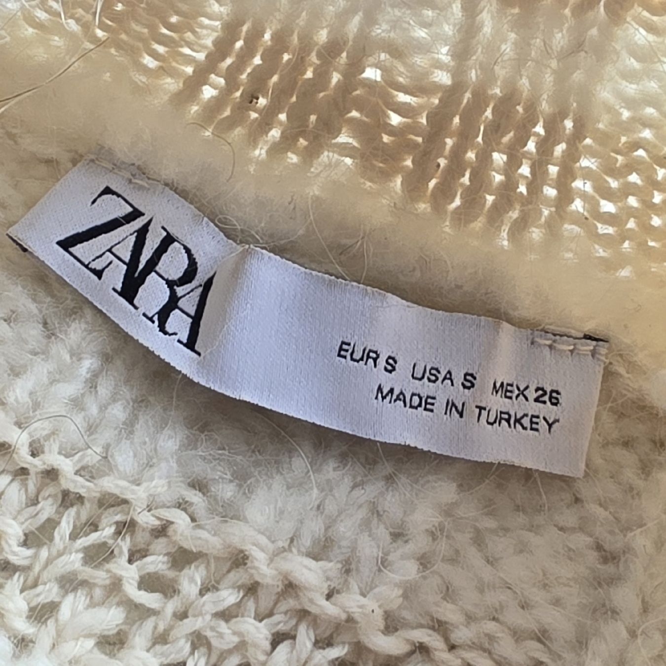 Zara Maglioni & Felpe: Wunderschöne Zara Strickpullover,  mit Spitze, Grösse S\M – Usato da Rheinsulz venduto da Gilea 5