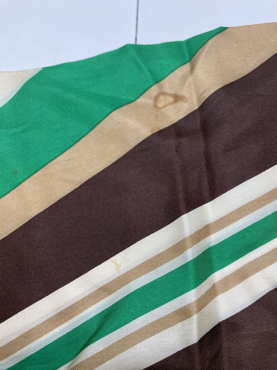 Foulard & Sciarpe: Seiden Schal 🌸 – Usato da Opfikon venduto da Luis144 4