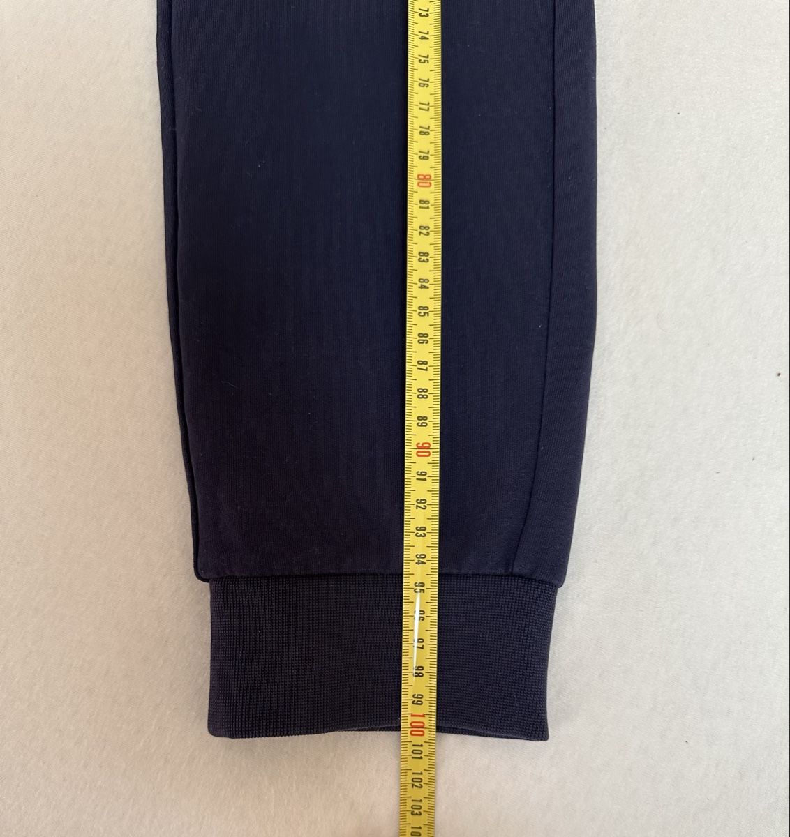 Lacoste Pantaloni: Lacoste hose G M/S – Usato da Maienfeld venduto da tobeyl2020 7