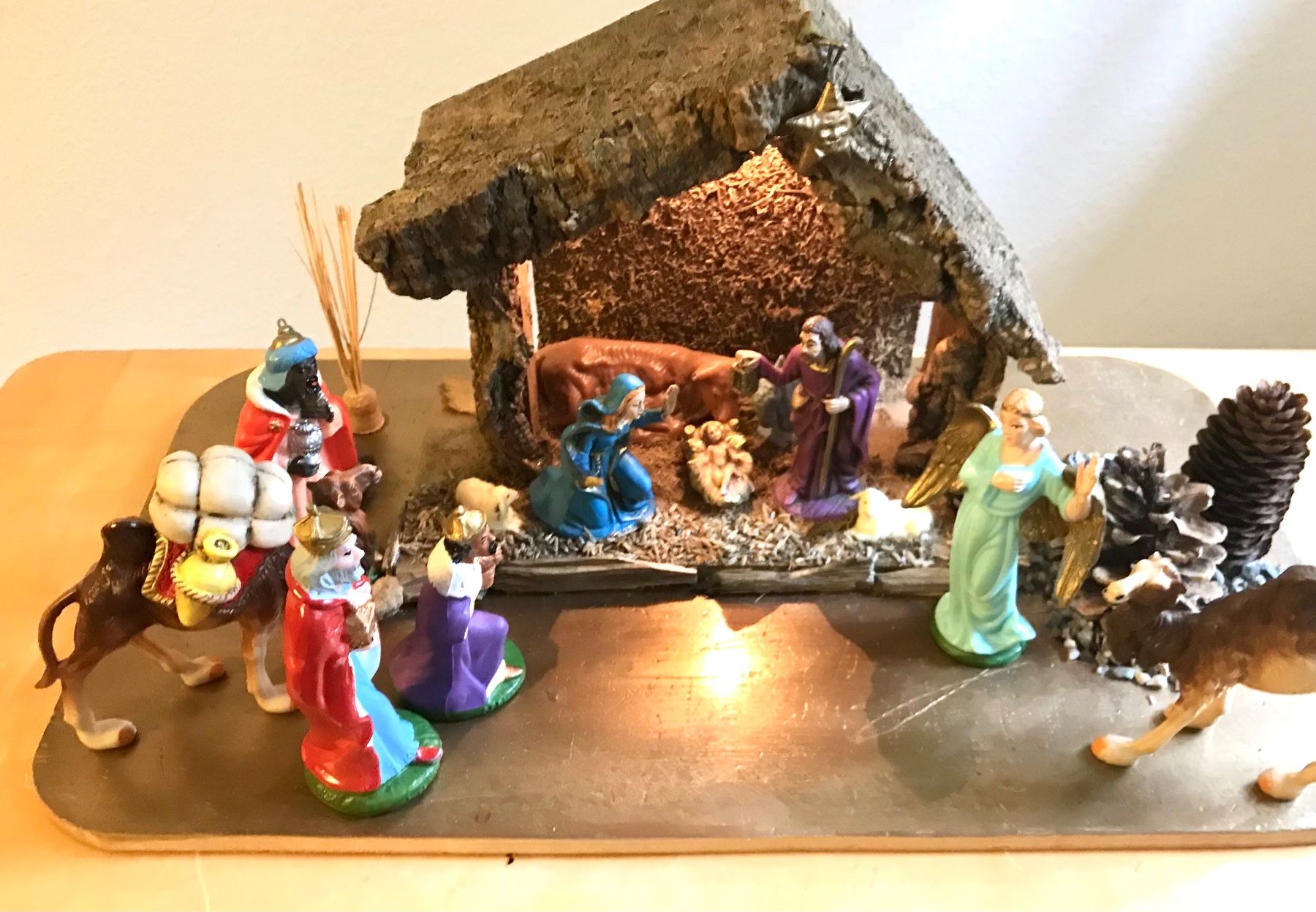 Tutte le decorazioni: Weihnachtskrippe mit Beleuchtung, schöne Details! – Usato da Füllinsdorf venduto da unda2 2