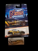 Hot Wheels Neon Speeders 2023 2016 BMW M2 8/8 L