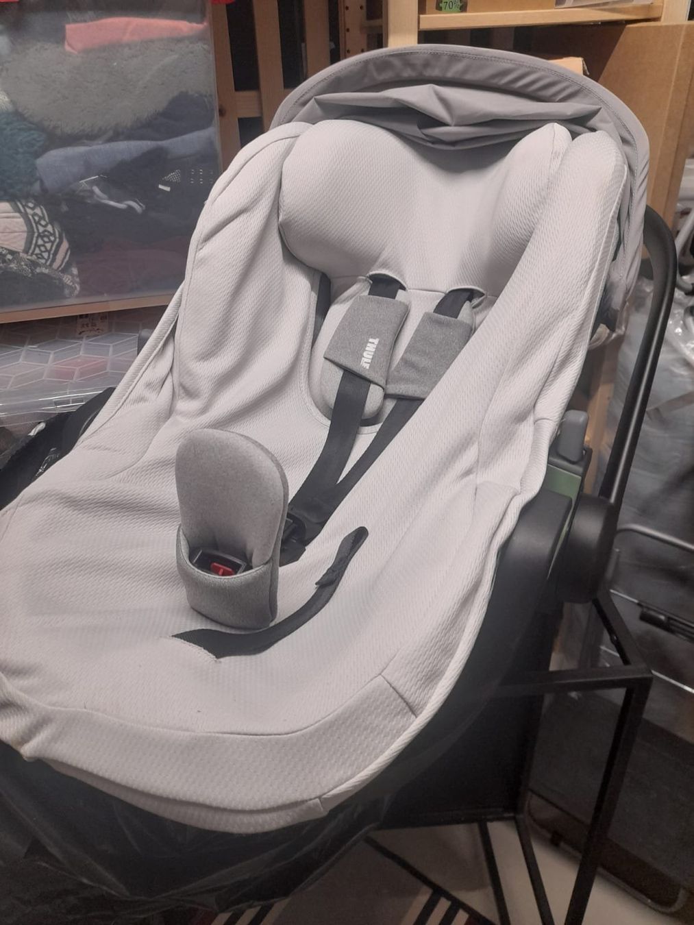 Auto-Kindersitze: Thule Maple Babyschale + Sitzbezug – Gebraucht aus Zürich von ste_bm9f 2