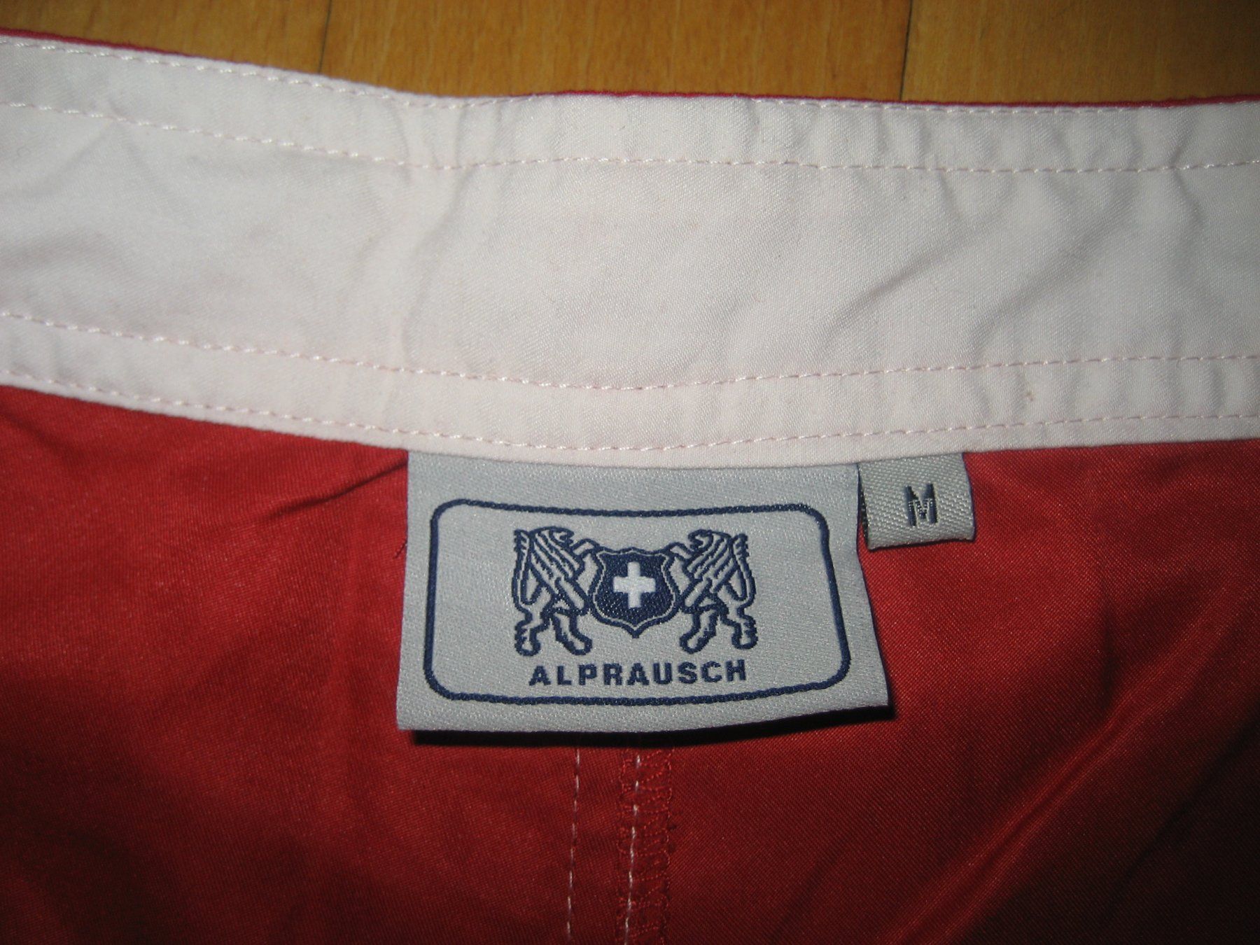 Alprausch Pantaloni: Alprausch Badehose Shorts – Usato da Unterengstringen venduto da Olifant4 1