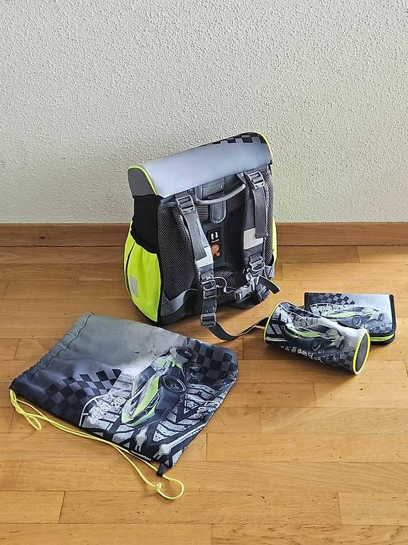 Borse & Zaini: Schulranzen Schulrücksack Set Top Zustand – Usato da Zug venduto da nikspk 1