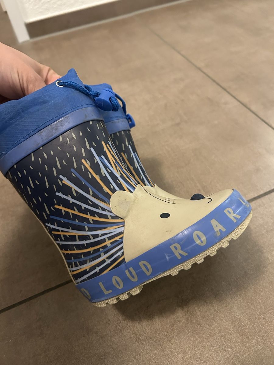 Schuhe für Jungen: Kinder Gummistiefel, Grösse 22, Bär Design, – Gebraucht aus Wolhusen von kan_6lhw 2