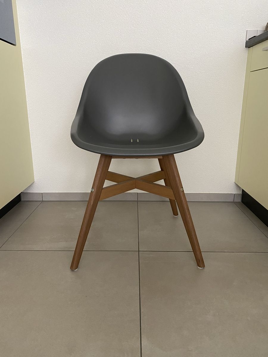 Ikea Stühle: Ikea Stühle 4x – Gebraucht aus Bern von jan_pg2y