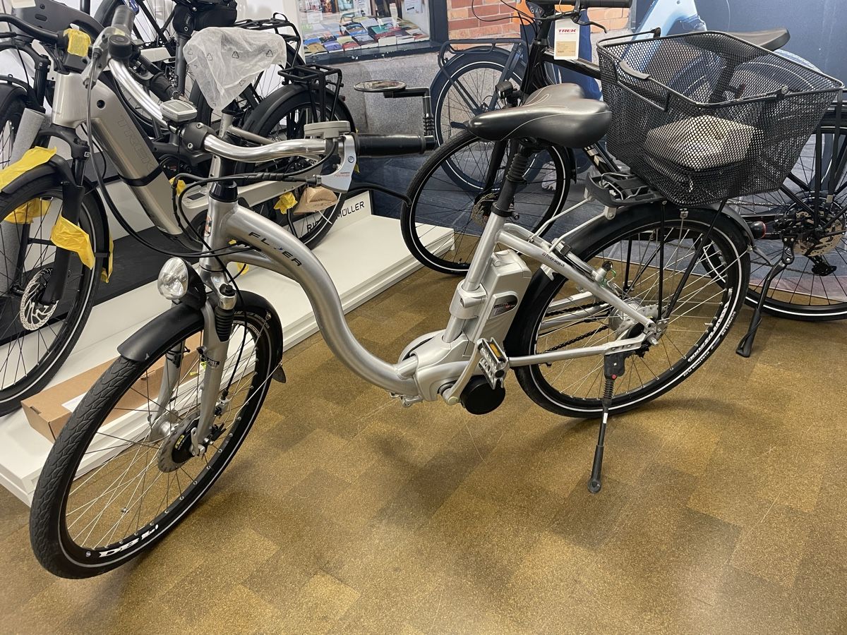 Flyer Biciclette: Flyer E-Bike  – Usato da Elgg venduto da M-A-C 1