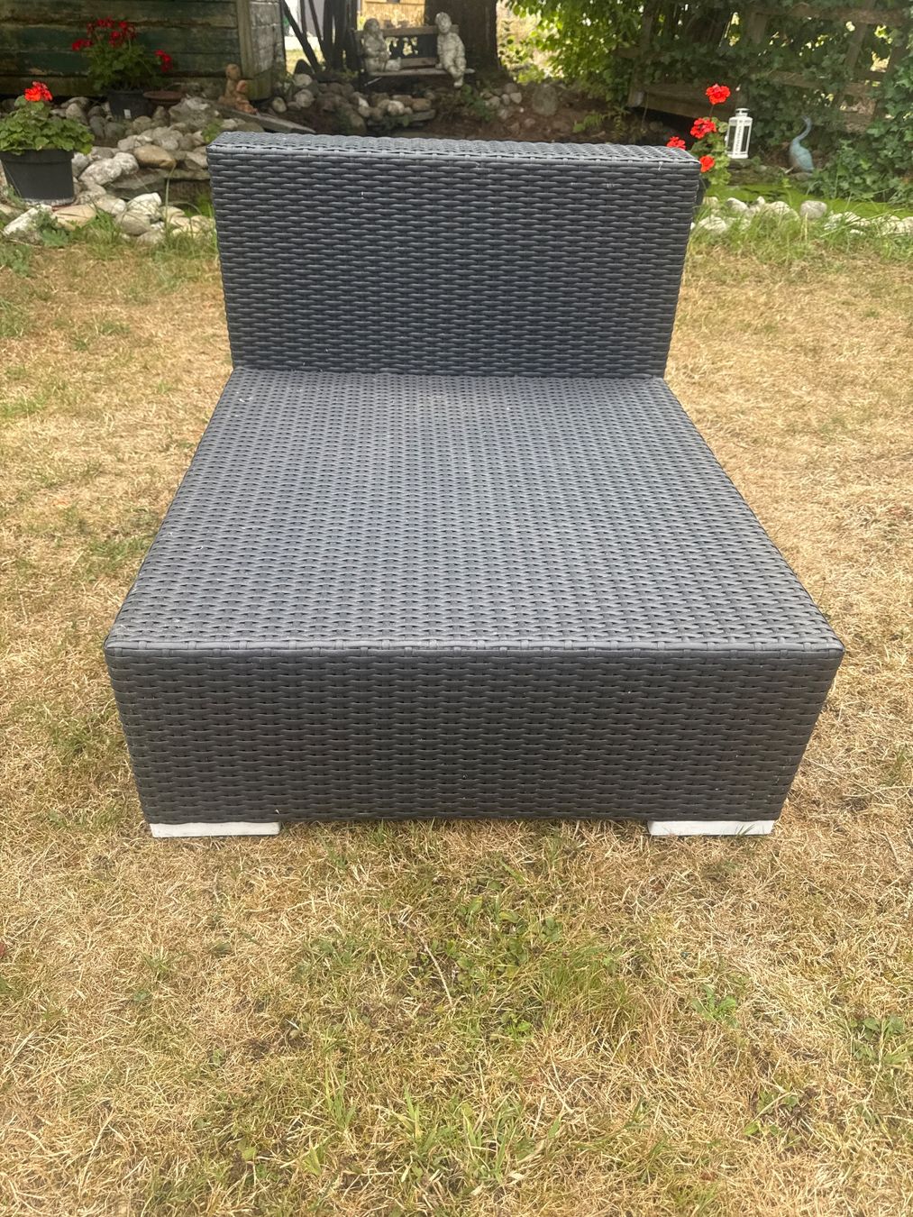 Poltrone: Sessel mit Kissen gratis – Usato da Obergerlafingen venduto da MirjanaB 1