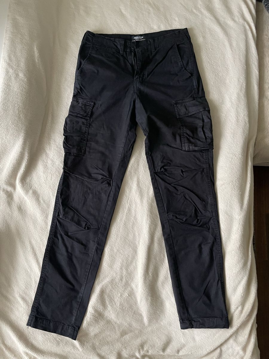 Jack & Jones Pantaloni: Jack & Jones Cargohose  schwarz  Grösse 28/32  – Usato da Luzern venduto da andyke