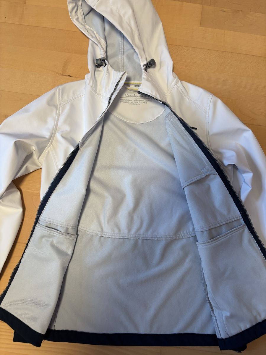 Giacche: Schöne Softshell Jacke Gr. 38 – Usato da Kesswil venduto da Branca-01 1