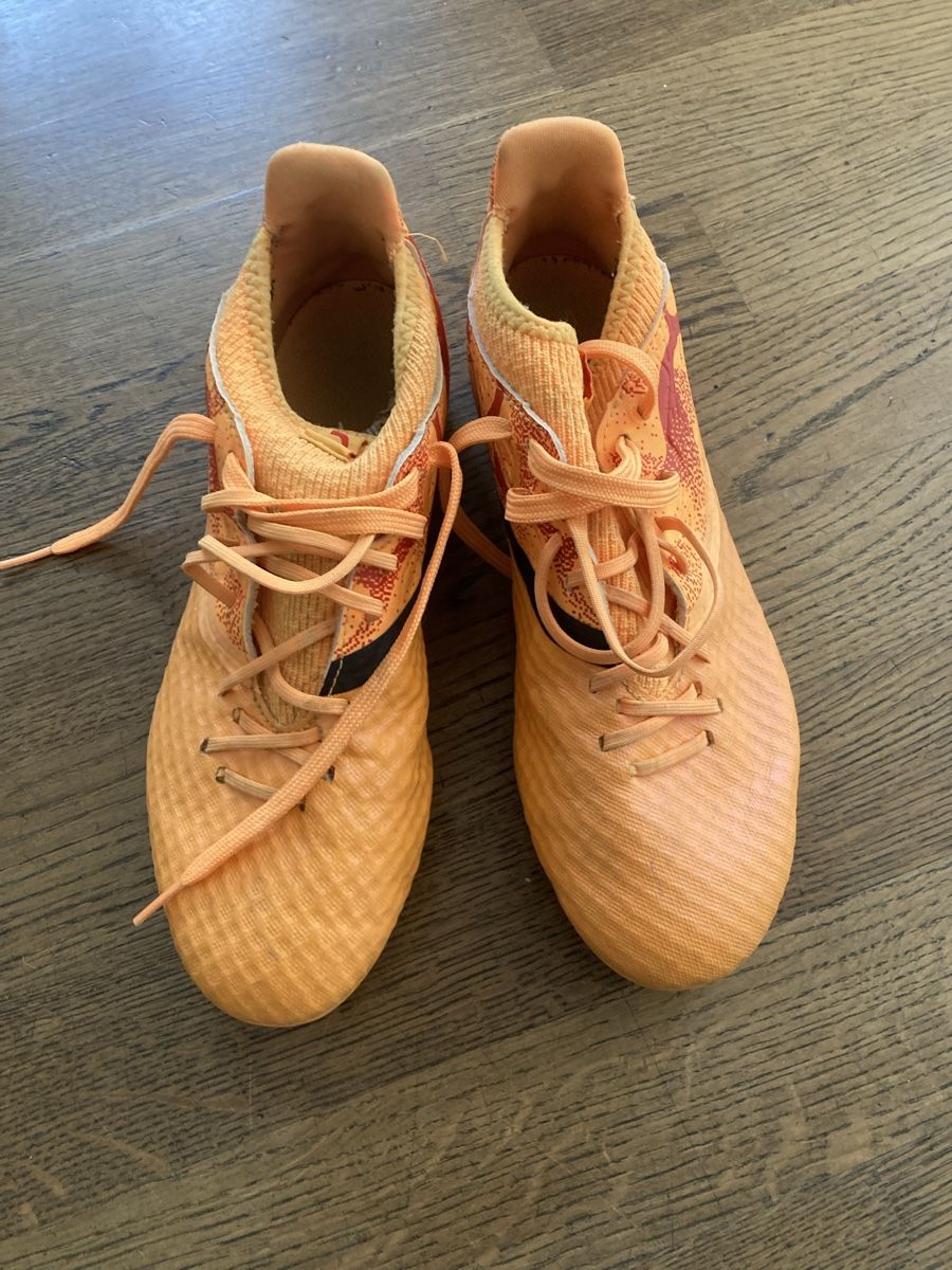 Scarpe da uomo: Fussball Noppenschuhe  – Usato da Liebefeld venduto da dschegi