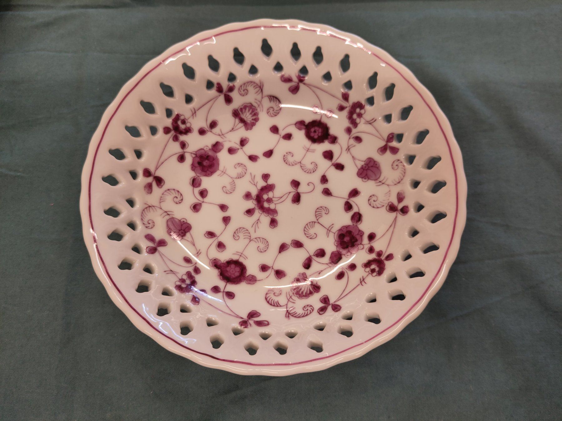 Set di piatti: Antikes Teeservice, original China purpur – Usato da Turbenthal venduto da e.bruengger 3