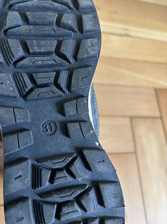 Scarpe per ragazzi: Kinder Winterschuhe Gr. 31 – Usato da Luzern venduto da spixomat 4