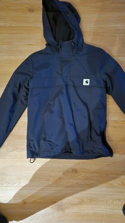 Carhartt Jacke schwarz Grösse XS neuwertig