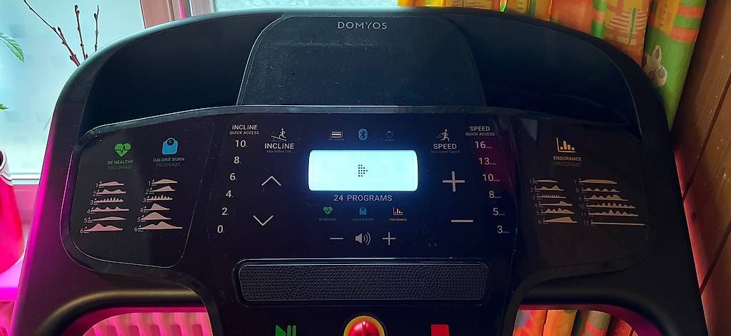 Nastri decorativi: Laufband T540C mit App-Steuerung – Usato da St.Gallen venduto da snoopy2009 1