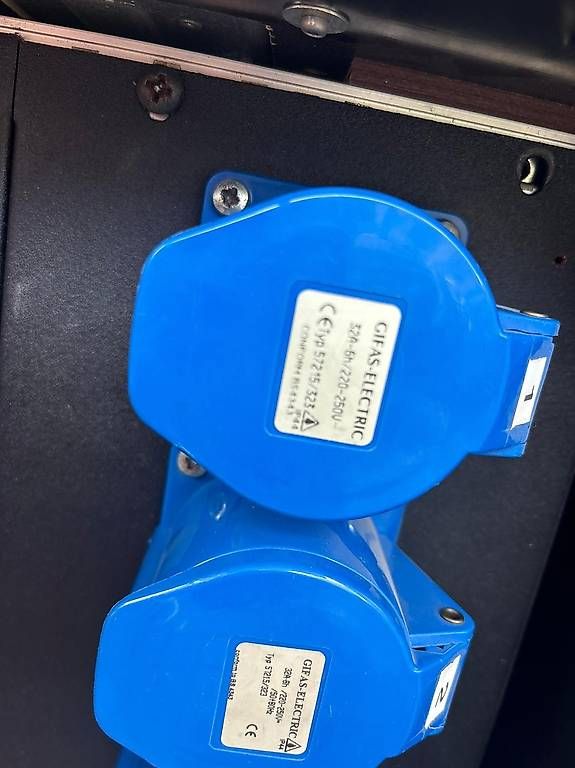 GIFAS Elektrotechnik: Grosse e Stromversorger mit Dimmer  Gifas Electric – Gebraucht aus Anglikon von ver_s2p8 4