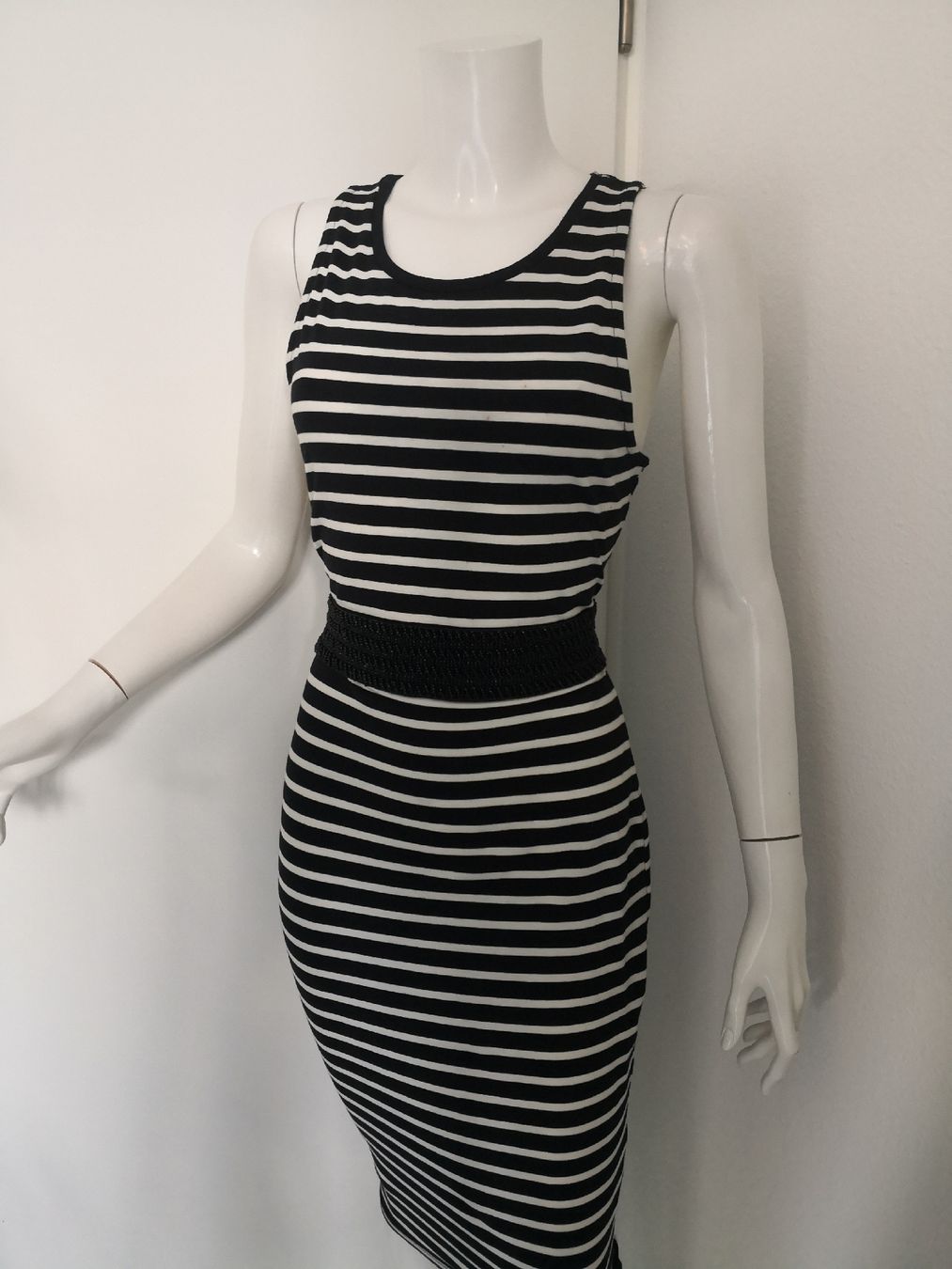 Mango Robes: 🤩MANGO STRETCH-KLEID SCHWARZ-WEISS GESTREIFT – Neuf (Voir description) à Olten par Naja-Twins-Twins 6