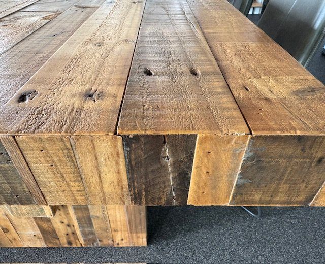 Tavoli: Table à manger et banc en pin recyclé – Usato da Montherod venduto da wor_q2tn 3