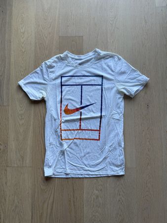 Nike Court T-Shirt