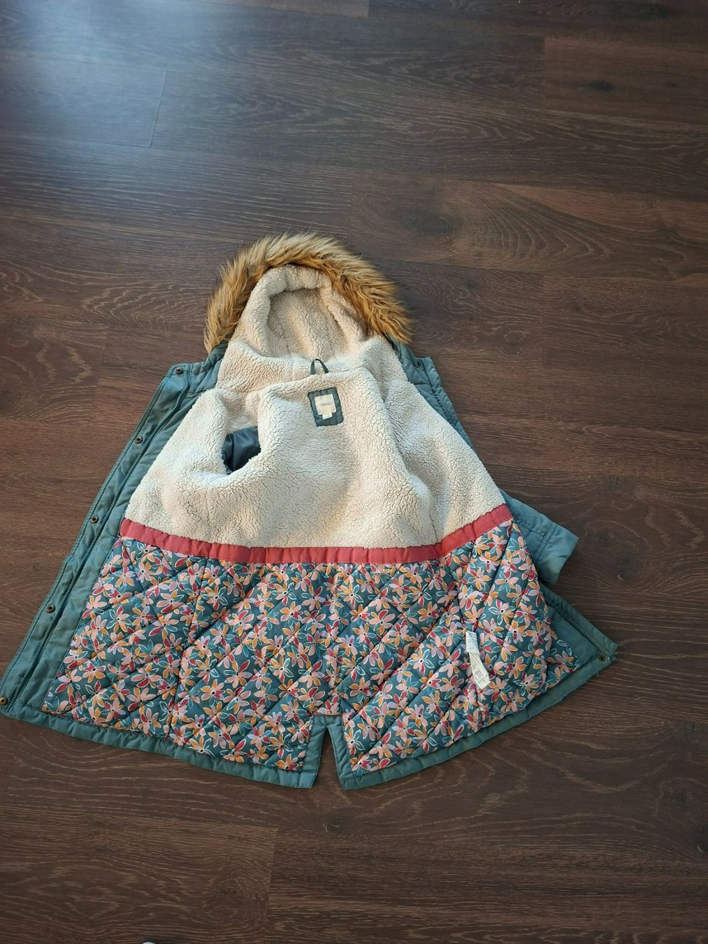 Jacken & Mäntel: Winterjacke Mädchen 122/128 – Gebraucht aus Winznau von Leomas11 2