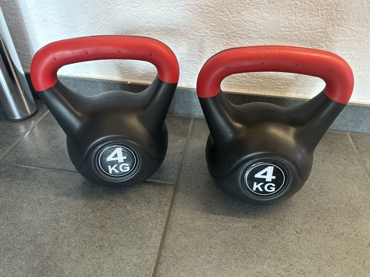 Manubri & Pesi: Kettlebell 4 KG 2er Set NEU – Nuovo (secondo la descrizione) da Mühledorf SO venduto da Dania77 2