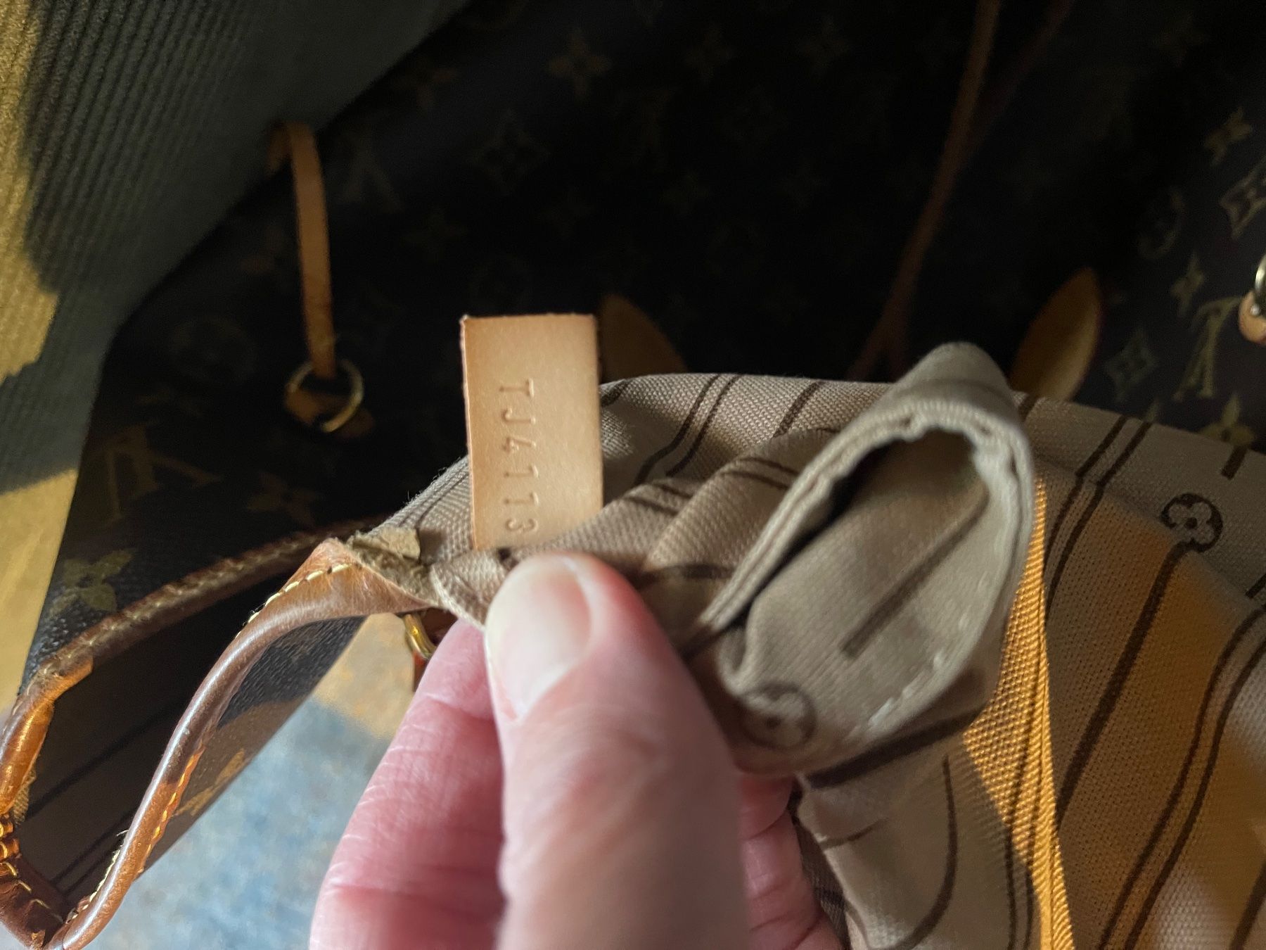 Louis Vuitton Borse da donna: Louis Vuitton Neverfull Tasche Monogram Canvas gebraucht – Usato da Kleinandelfingen venduto da Adrian.20 6