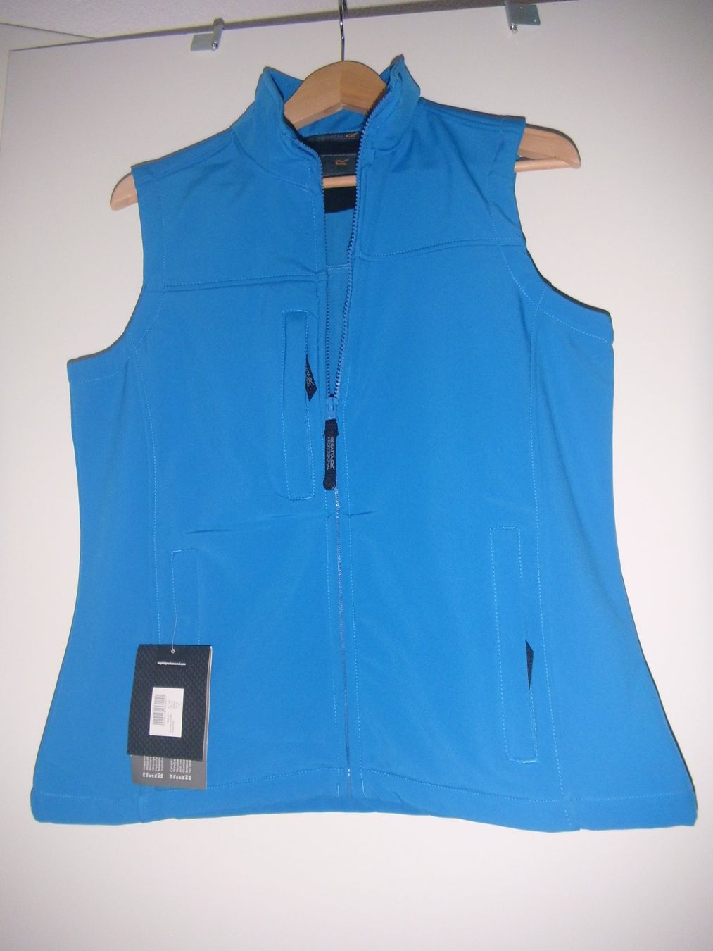 Gilet & Giacche: Regatta Gilet – Nuovo e nell'imballaggio originale da St Gallen venduto da Hrabbit