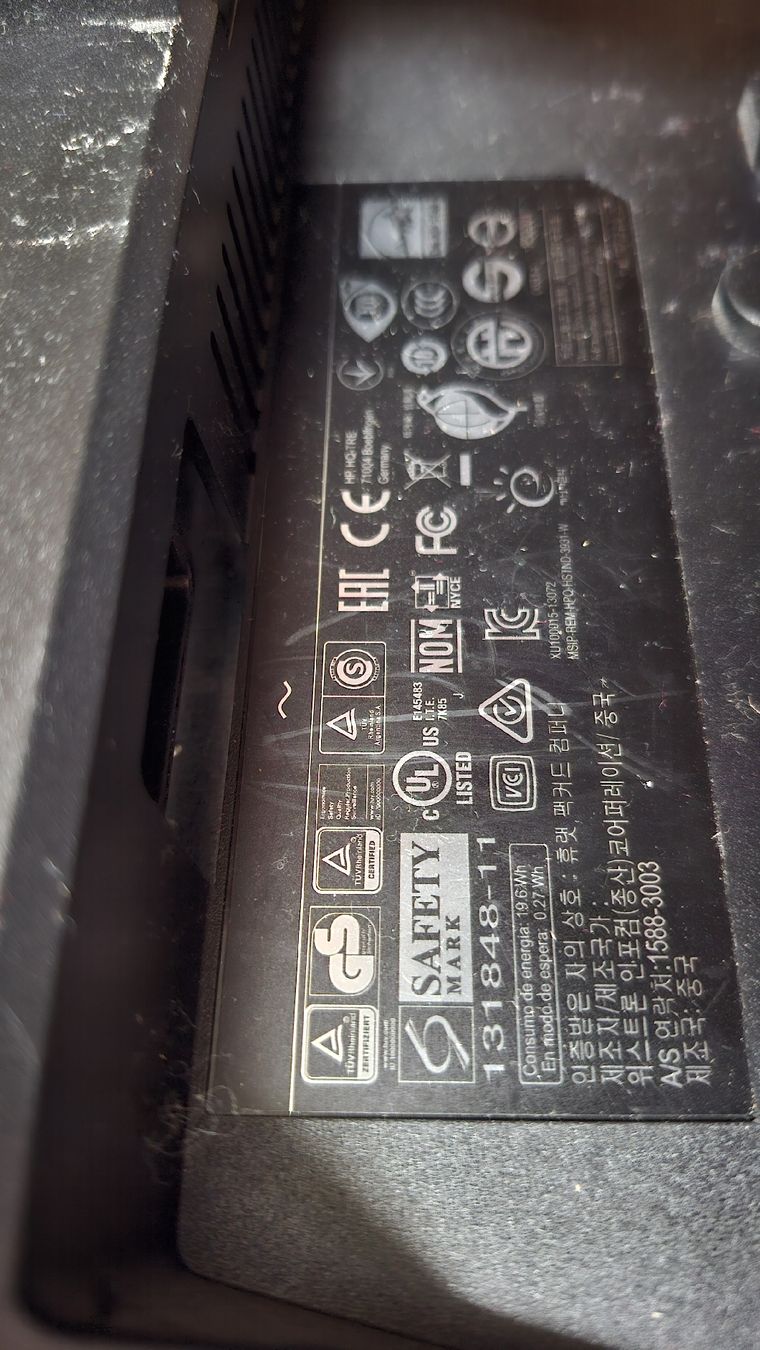 Monitor: HP Monitor – Usato da Wallisellen venduto da Dunja_Sand 2