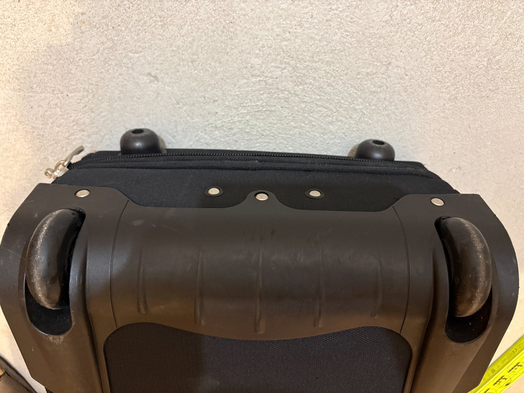 Altro in Aeronautica: Pack easy Switzerland | Cabin Trolley – Usato da Elgg venduto da Jo_Naj 4