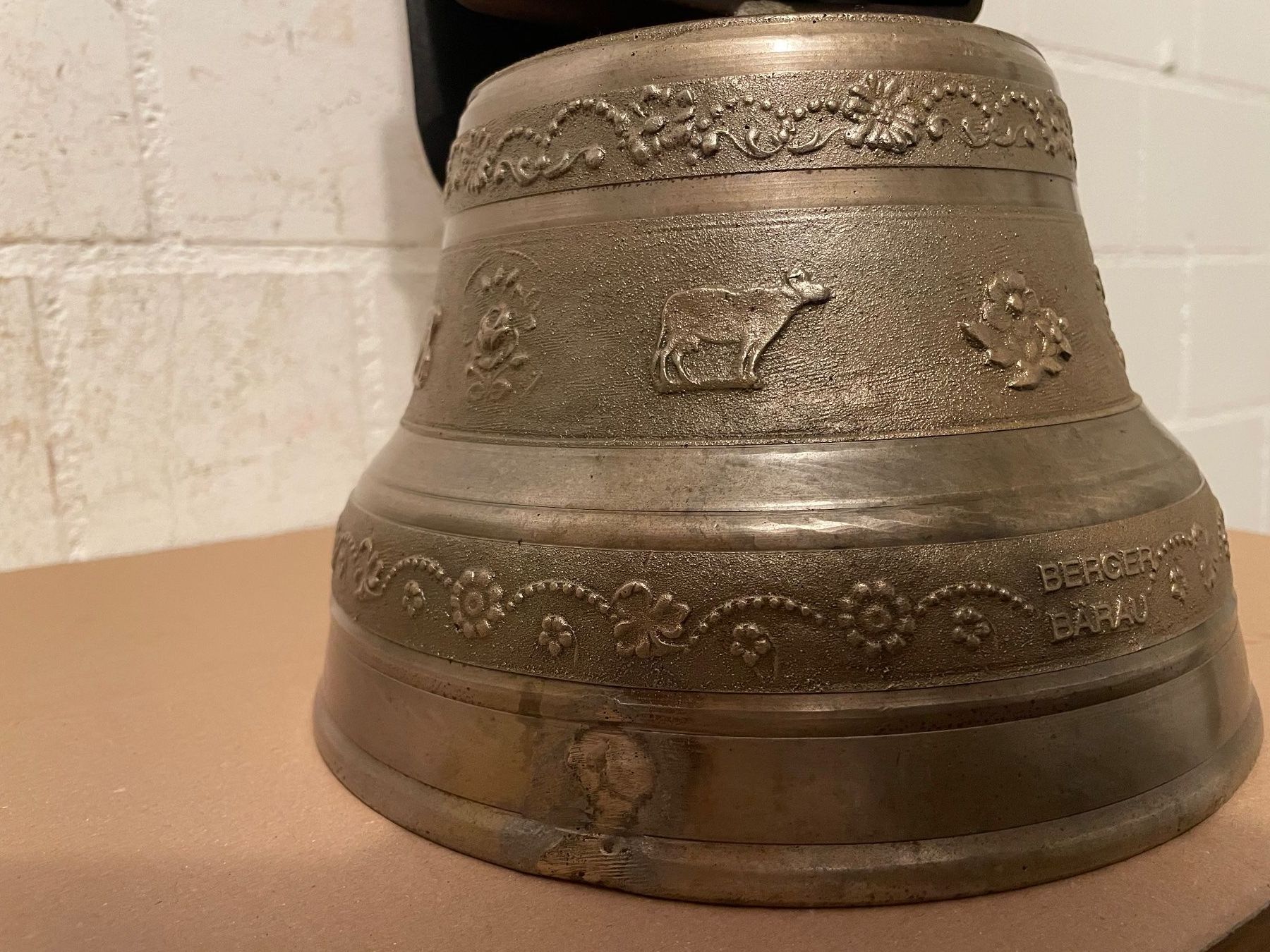 Campanacci mucche: Alte Berger - Glocke ab 1.00 Fr. – Usato da Birrhard venduto da magisto52 5