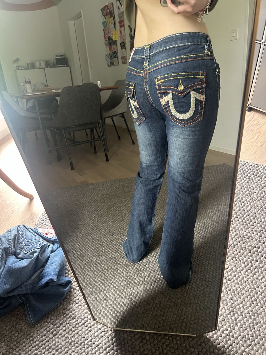 True Religion Jeans: Dark Blue True Religion Jeans  – Nuovo (secondo la descrizione) da Winterthur venduto da nov_wgx2 1