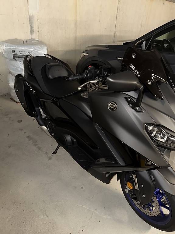 Yamaha Scooters: Yamaha TMAX 560 (XP560) – Gebraucht aus Hausen AG von Reazy89 1