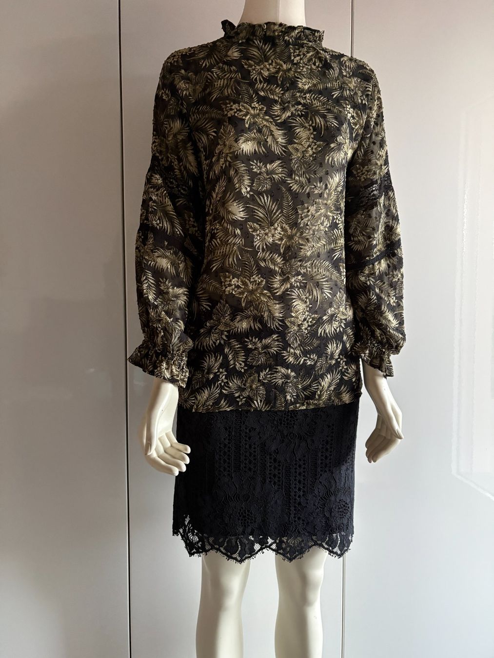 Zara Camicette: Tunikabluse von ZARA – Nuovo e nell'imballaggio originale da Contra venduto da Oly_93 1