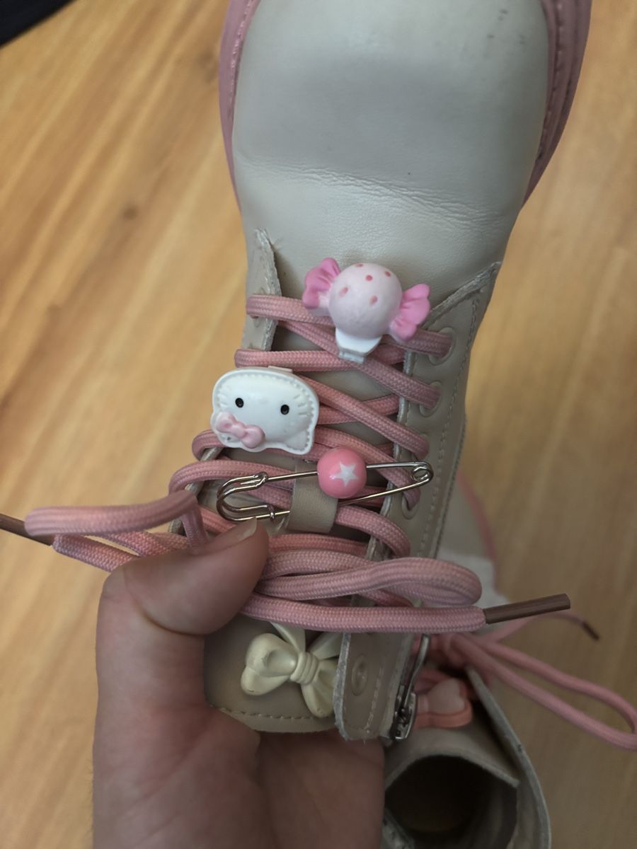 Schuhe für Mädchen: Mädchenstiefel – Gebraucht aus volketswil von Sisi521 2