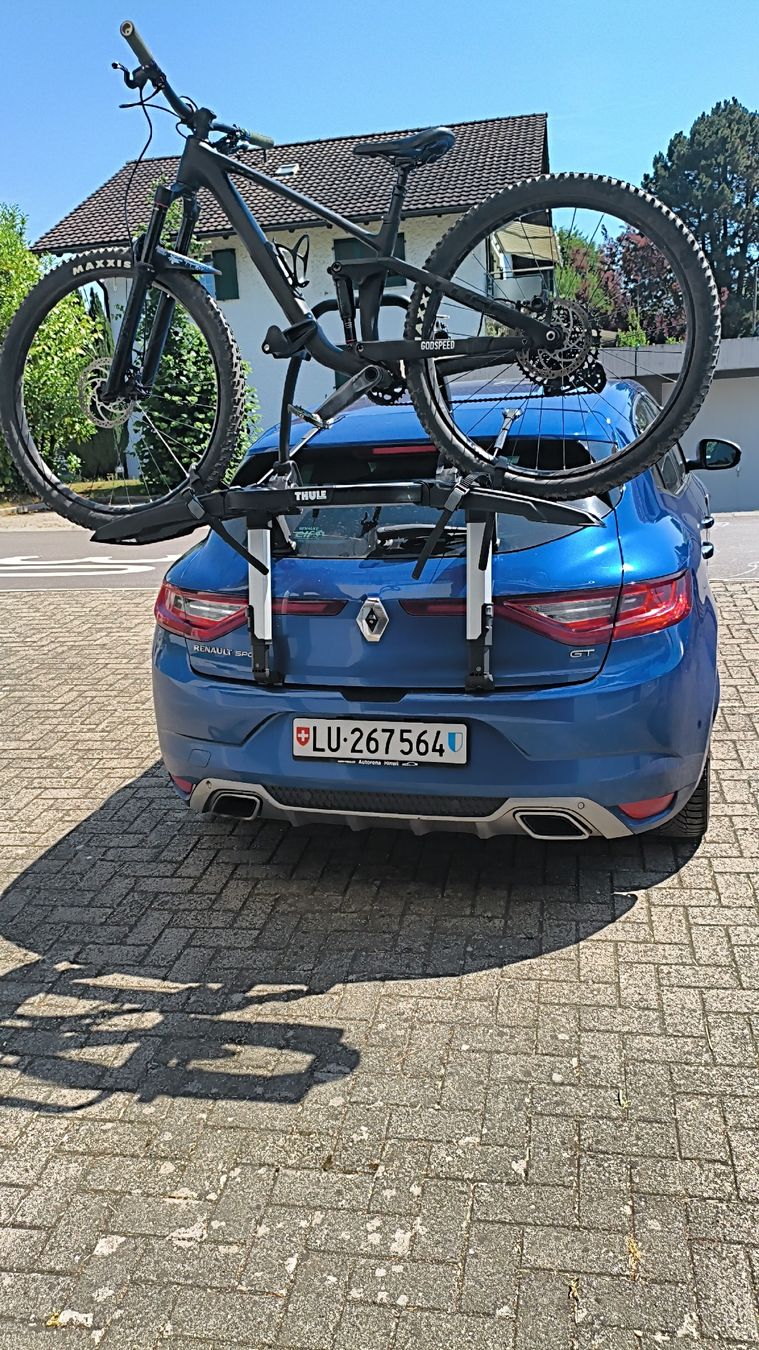 Balken: Thule Outway Platform 2 – Neu (gemäss Beschreibung) aus Ettiswil von Celiinlibiinli