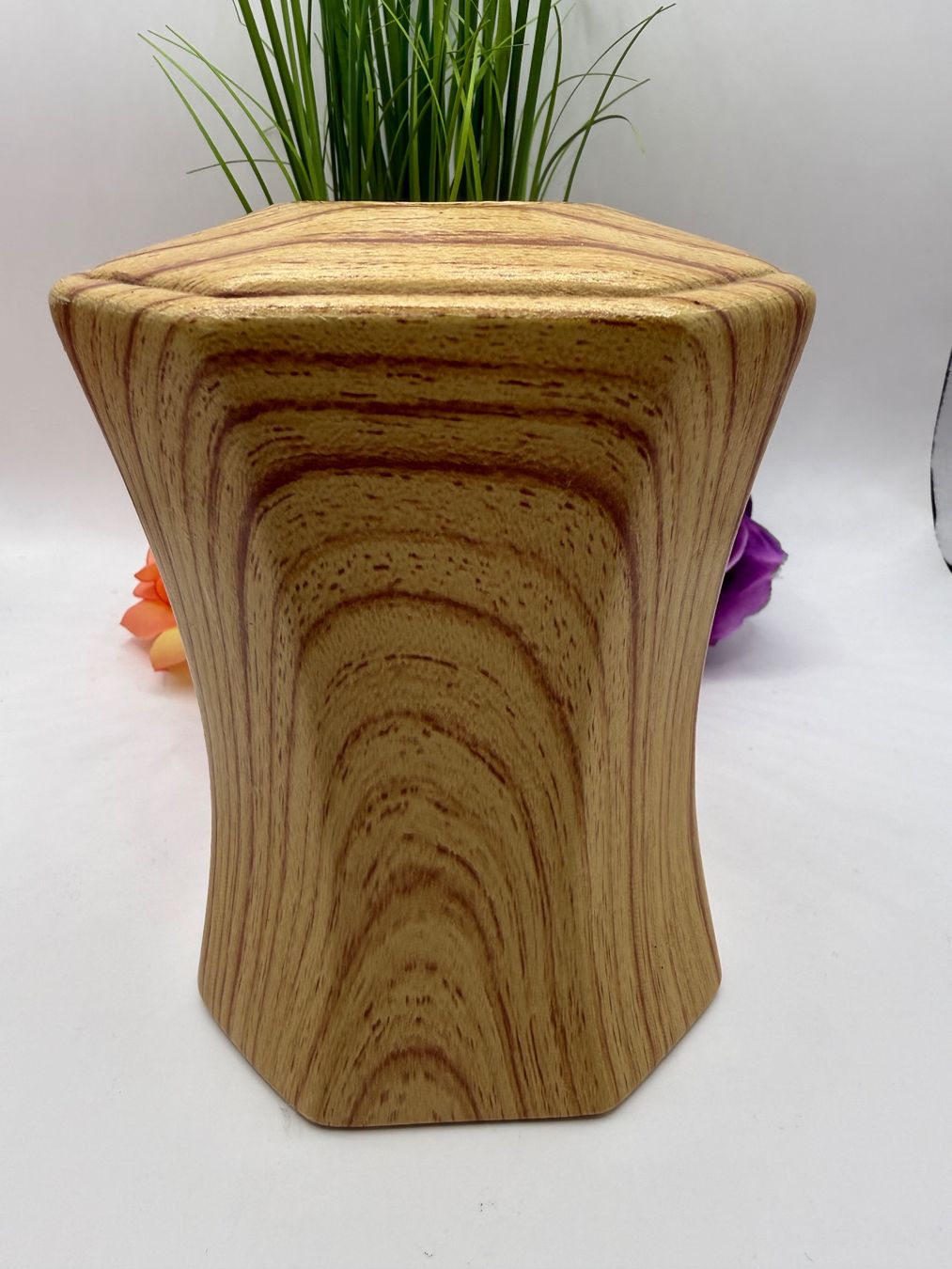 Articoli in legno: Gedenkurne aus Holz – Usato da Hünenberg venduto da nicolay27