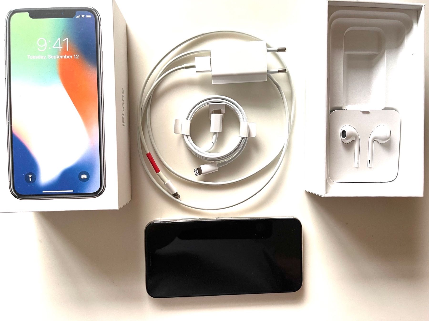 Apple Portables: I Phone  X   64 GB – D'occasion à Dübendorf par Brummi44 4
