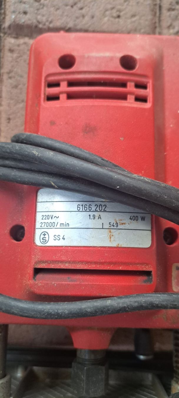 Alle Werkzeuge: Oberfräse 230V – Neu (gemäss Beschreibung) aus Winterberg ZH von mel_xn25 2