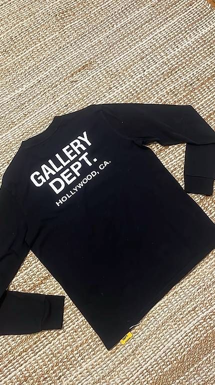 T-Shirts: Gallery Dept longsleeve  – Neu und originalverpackt aus Stettlen von als_7wwm 1