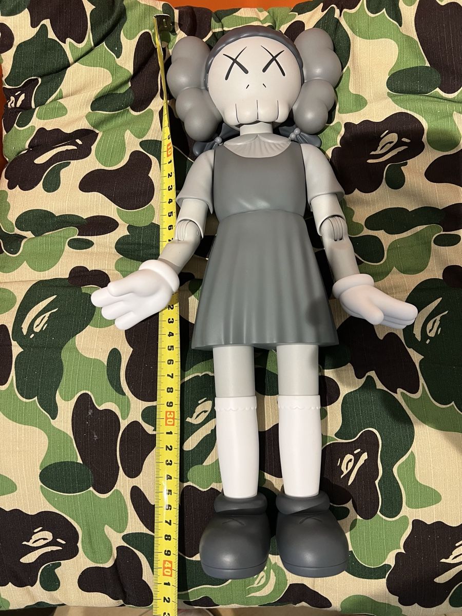 Statuette: KAWS x Squid Game Figur – Nuovo e nell'imballaggio originale da Zürich venduto da Realvintagesale 7