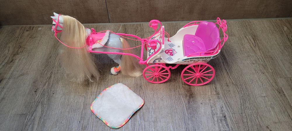 barbie kutsche mit pferd