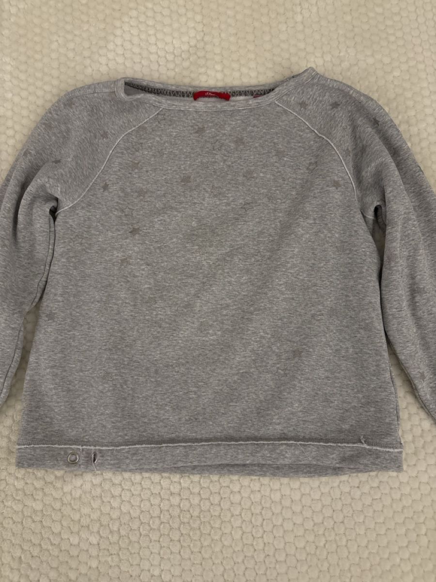 S.Oliver Pullover & Sweatshirts: s.Oliver Pulli Grau Grösse 38 Innen Flauschig – Gebraucht aus  von