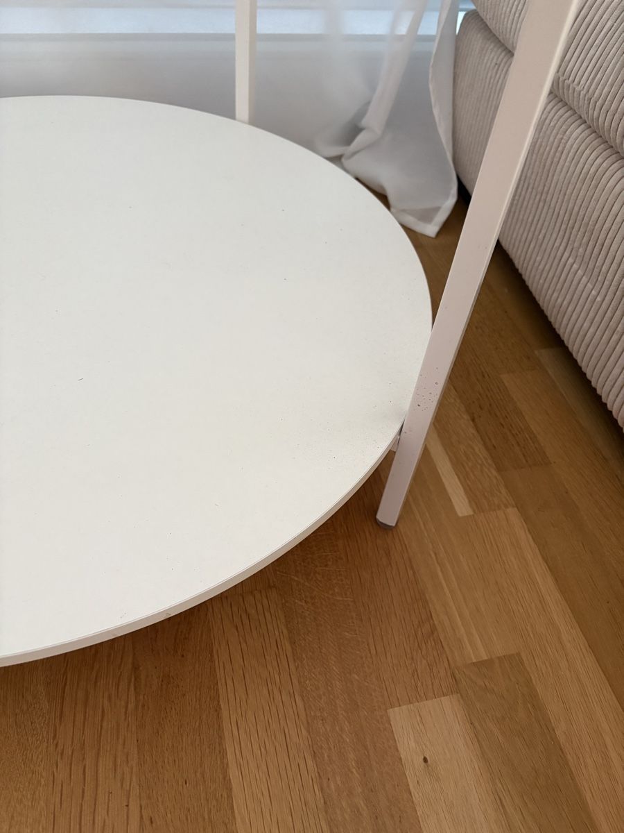 Ikea Tavoli: IKEA VITTSJÖ - Wohnzimmertisch, Sofa, Couch, weiß, rund – Usato da Burgdorf venduto da Shawndx 1