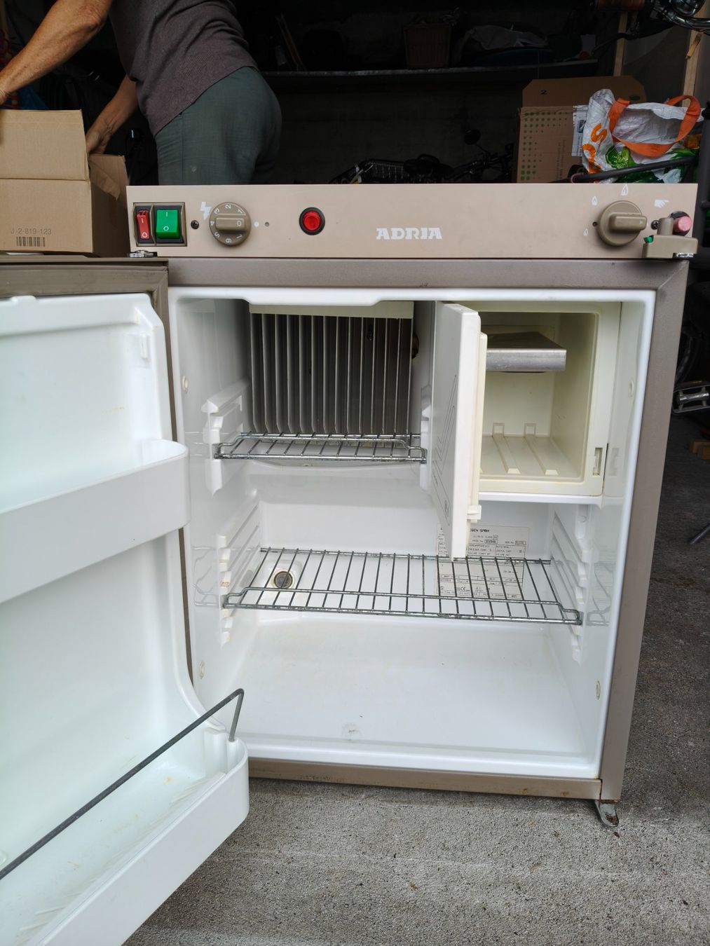 Réfrigérateurs: Kühlschrank – D'occasion à Ebikon par werkhuette 1