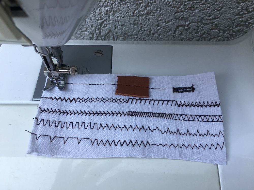 Mini Nähmaschine Für Anfänger - 16 Stichmuster Portable Overlock