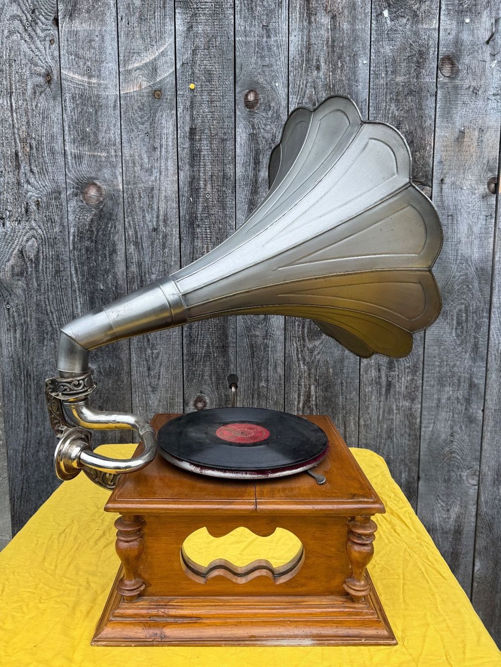 Plattenspieler: Grammophon – Gebraucht aus Sachseln von BONATI01 5