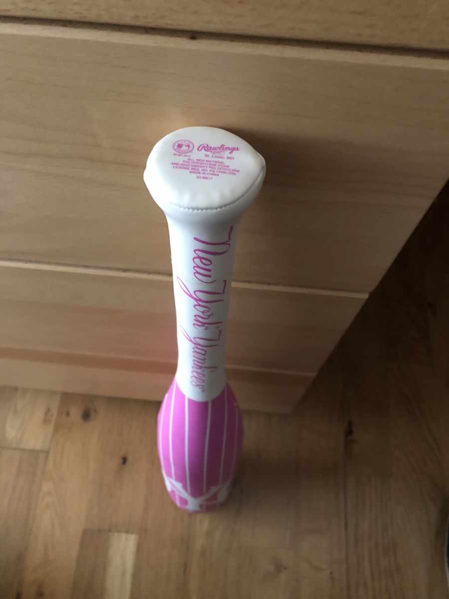 Palloni: NY Yankees Soft Baseball Fanartikel, pink – Usato da Wallisellen venduto da watcher01 1